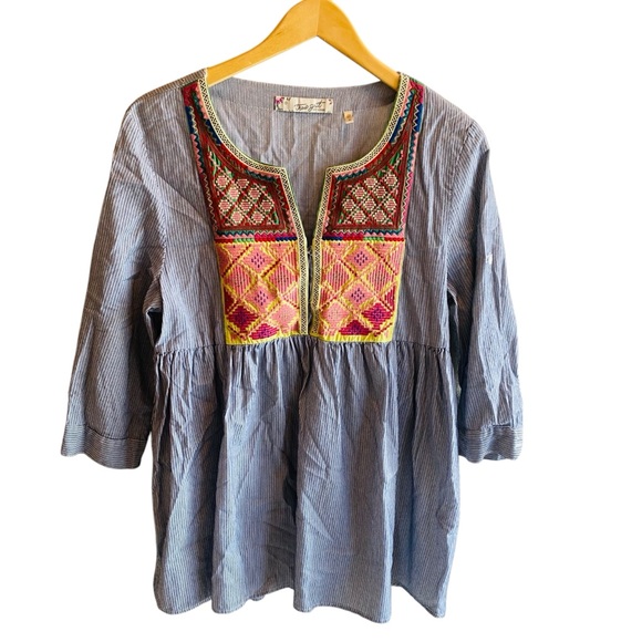 True Grit Tops - True Grit Designer Boho/Sheik Top Medium